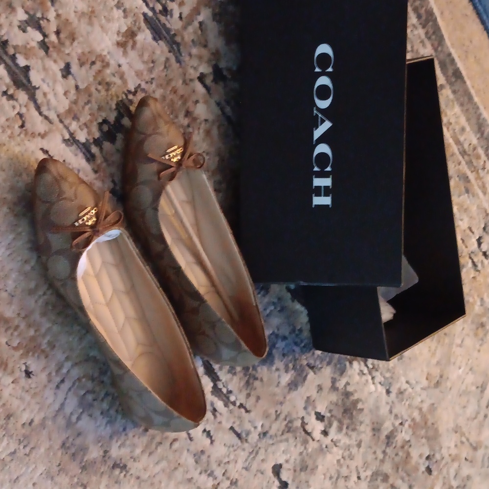 Coach ballet flats size 8